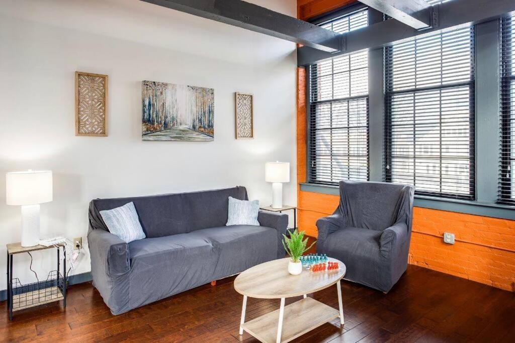 Вилла Centric Modern Loft W/ King Beds & Smart Gametable Рочестер Экстерьер фото